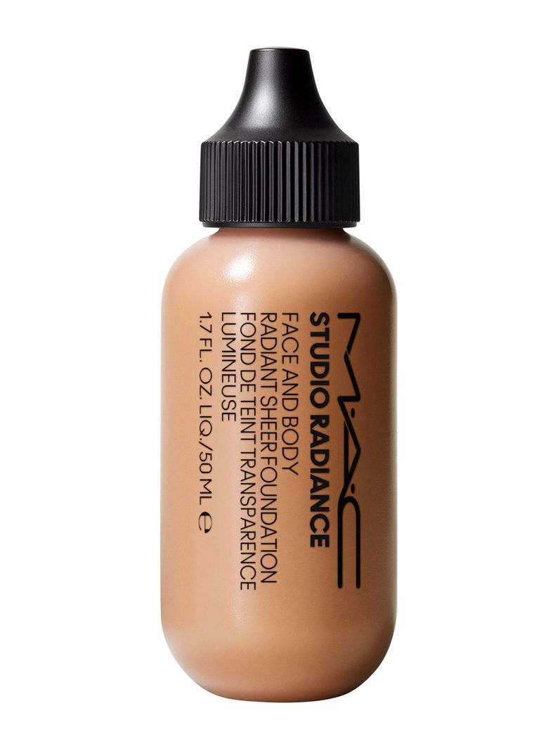 Base de Maquillaje Studio Radiance Face and Body Radiant Sheer Pieles Claras a Medias