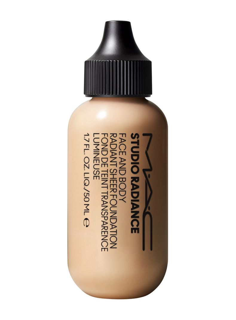 Base de Maquillaje Studio Radiance Face and Body Radiant Sheer Pieles Claras