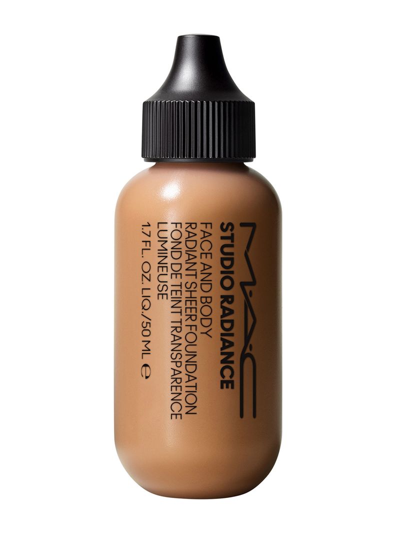 Base de Maquillaje Studio Radiance Face and Body Radiant Sheer Pieles Claras