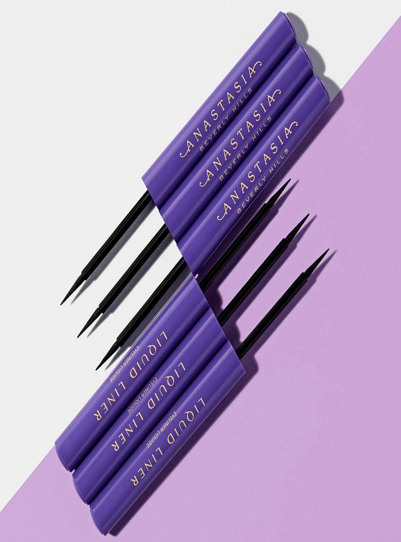 Delineador Anastasia Beverly Hills de Ojos Líquido Negro Anastasia Beverly Hills-3