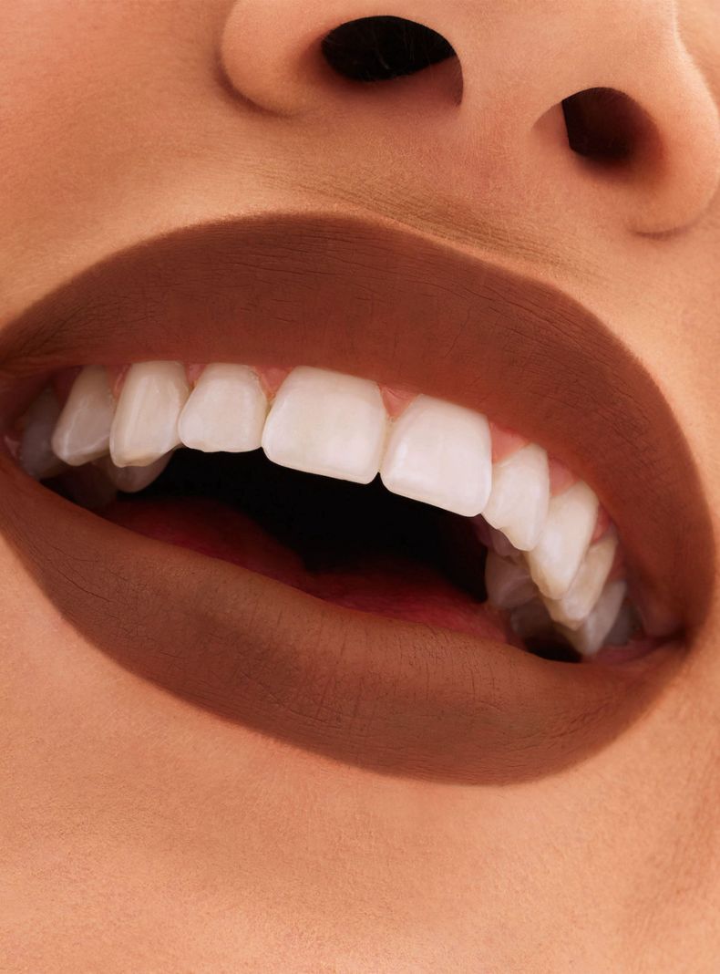 Labial M·A·C Locked Kiss Lipstick Posh 1.8 g-5