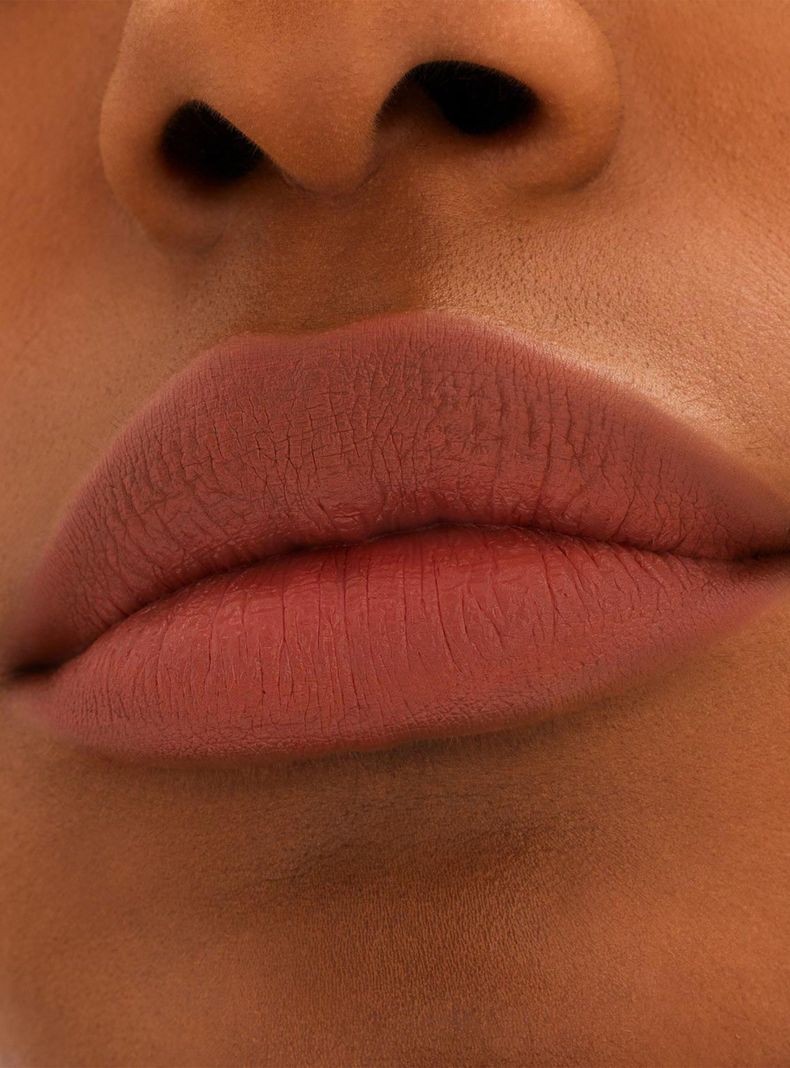 Labial M·A·C Locked Kiss Lipstick Meticulous 1.8 g-5