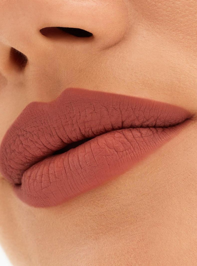 Labial M·A·C Locked Kiss Lipstick Mischief 1.8 g-5