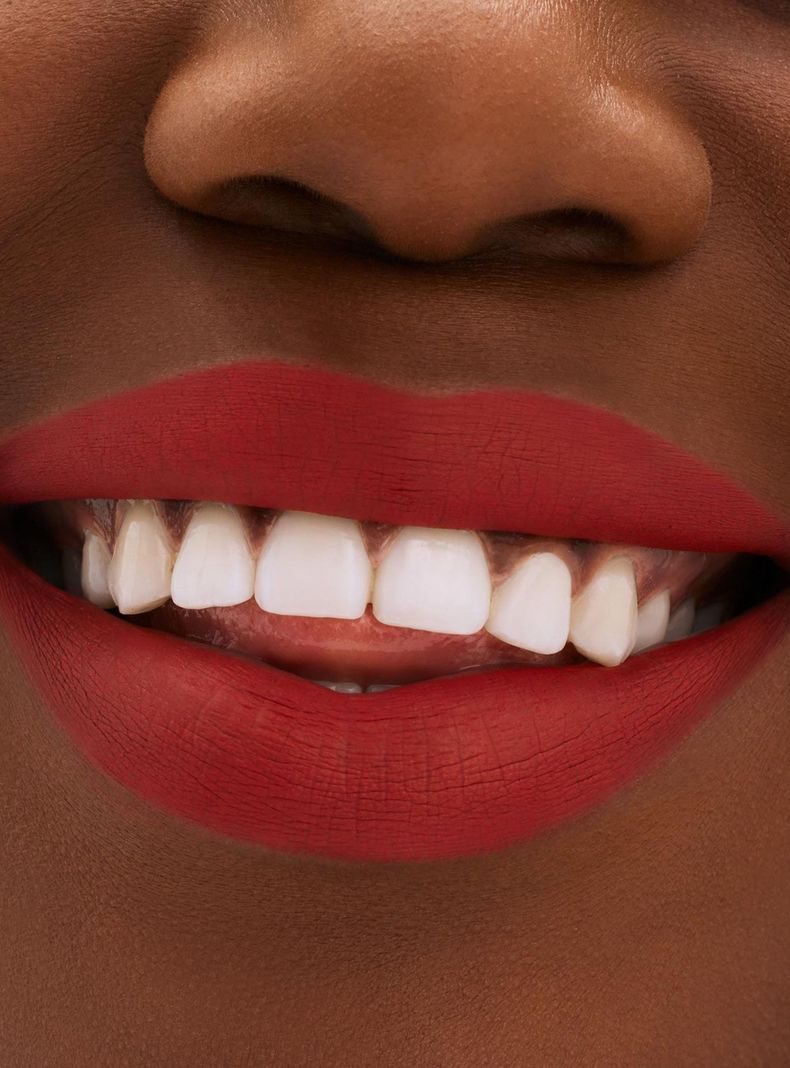 Labial M·A·C Locked Kiss Lipstick Extra Chili 1.8 g-5