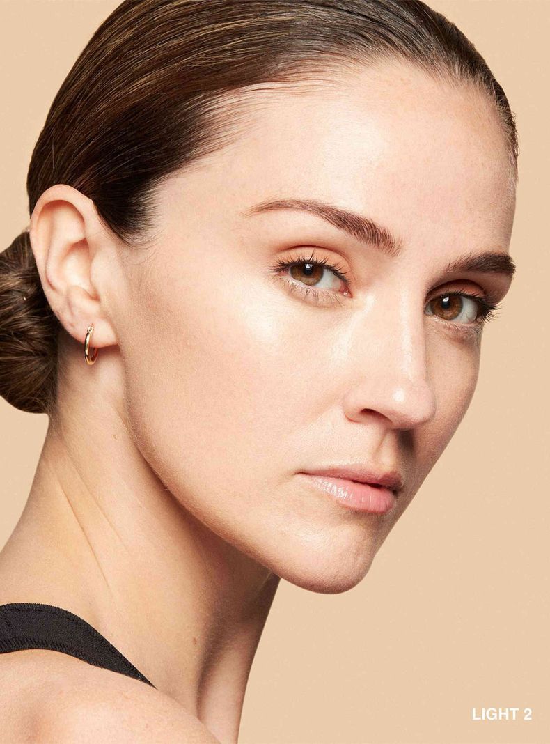 Tinte Hidratante Vitamin Enriched Skin Tint SPF 15 Light 2 50 ml-2