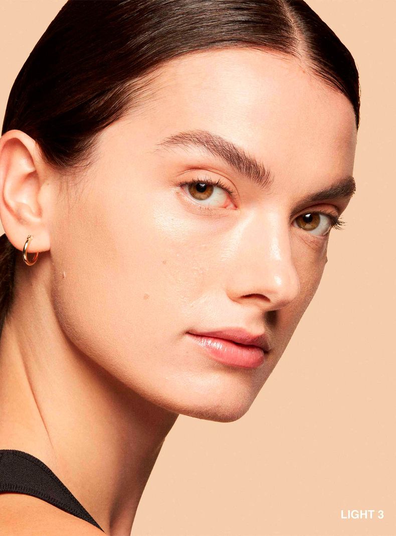 Tinte Hidratante Vitamin Enriched Skin Tint SPF 15 Light 3 50 ml-3