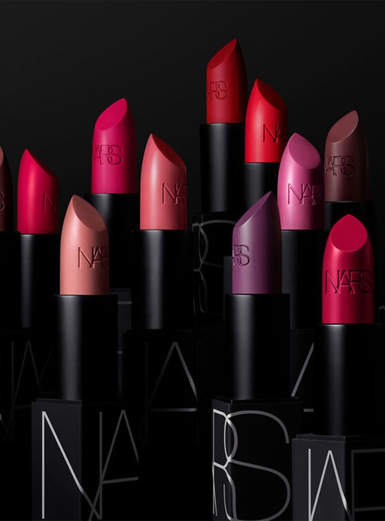 Lipstick Satin Banned Red  3.5 g-3