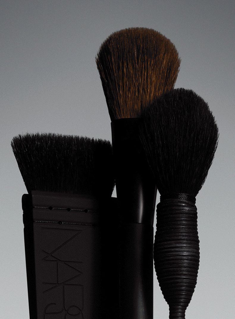 Brocha Ita Kabuki Brush-1