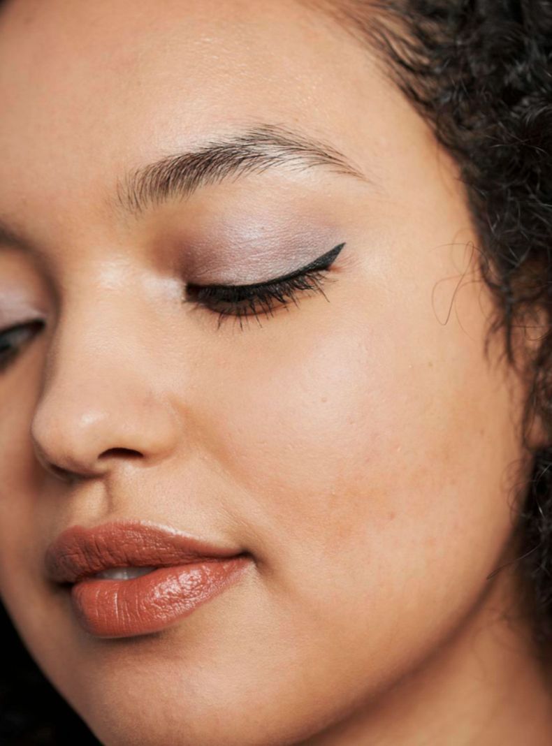 Delineador de Ojos Clinique High Impact Easy Liquid Liner Black-3