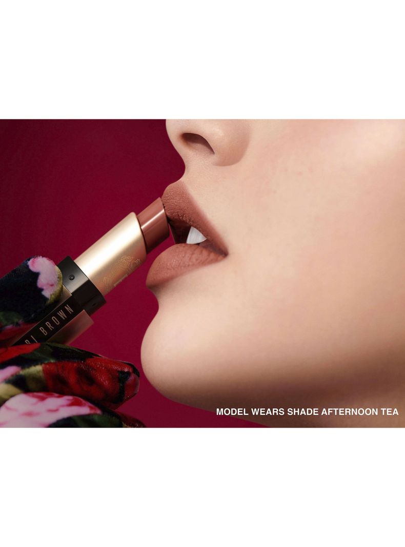 Labial Bobbi Brown Luxe Matte Lipstick Claret 3.5g-3