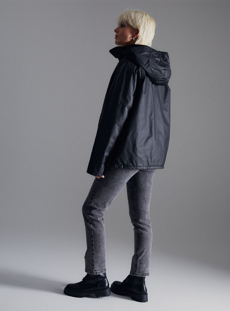 Chaqueta Encerada Con Gorro-5