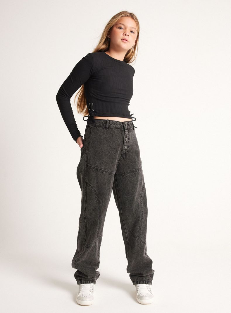 Jeans con Cortes y Cuatro Botones