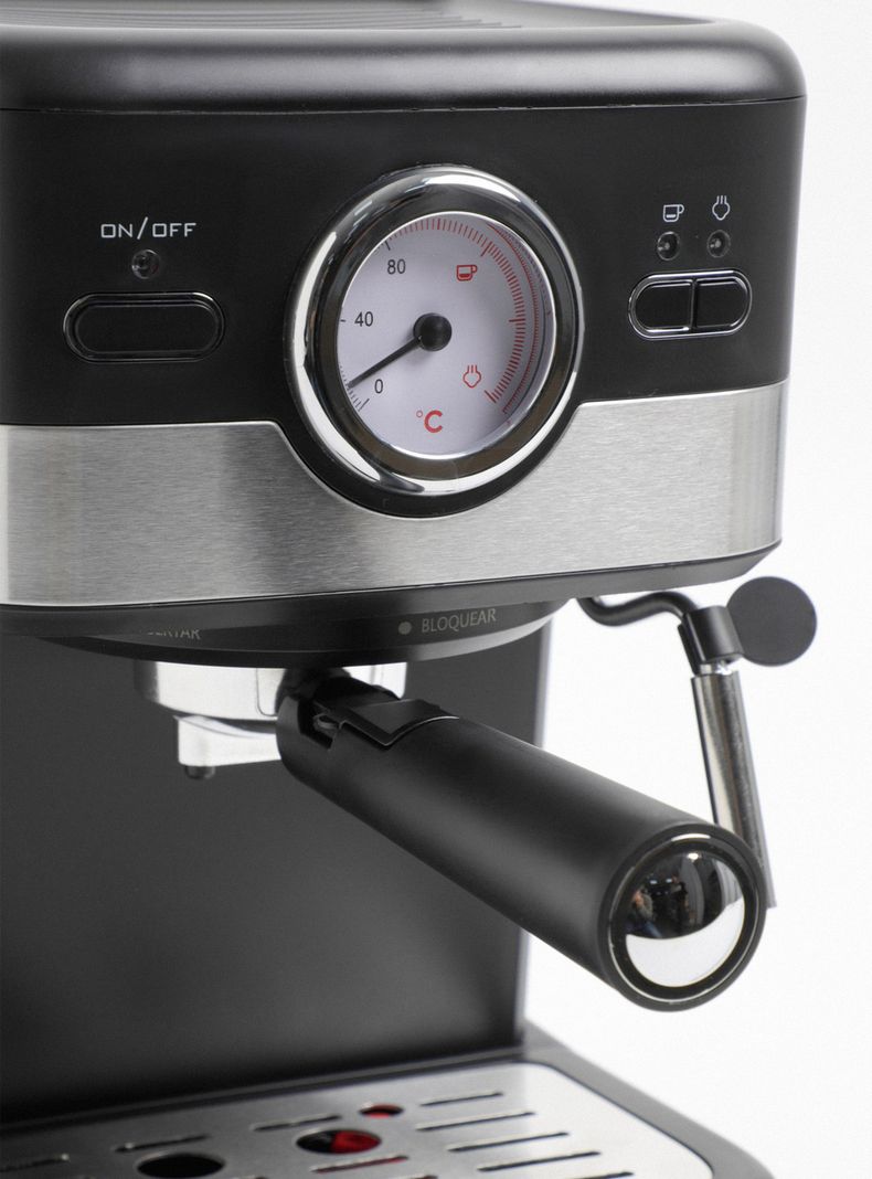 Cafetera Espresso 1100W Negro-4
