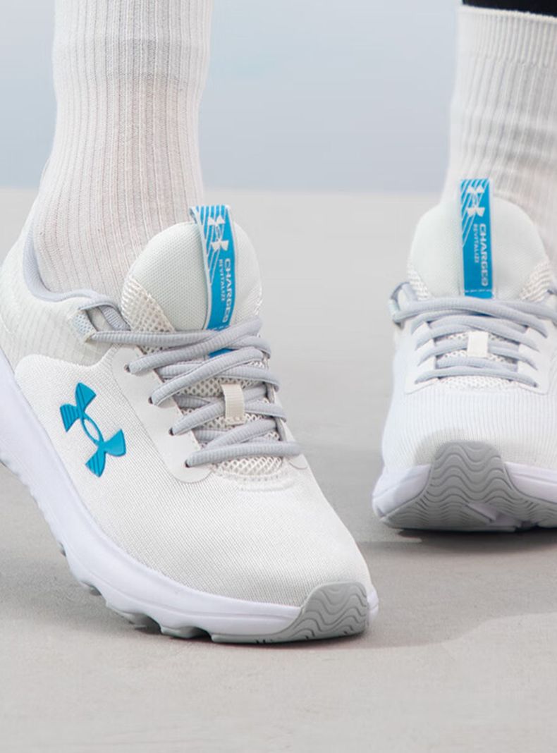 Zapatilla Running M. Charged Revitalize Mujer-2
