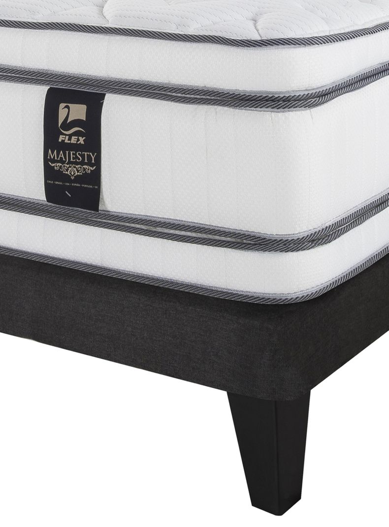 Cama Europea Majesty King + Respaldo Gris + Velador Roma-3