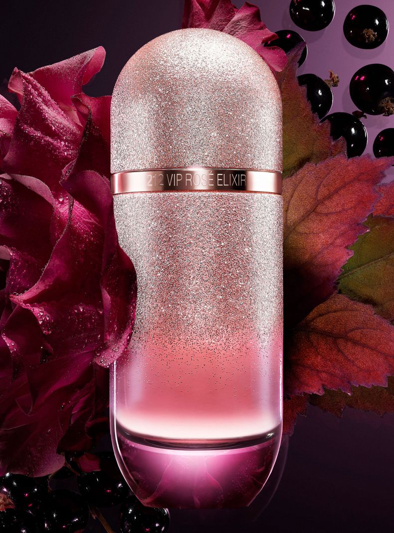 Perfume 212 VIP Rosé Elixir EDP Mujer 50 ml-4
