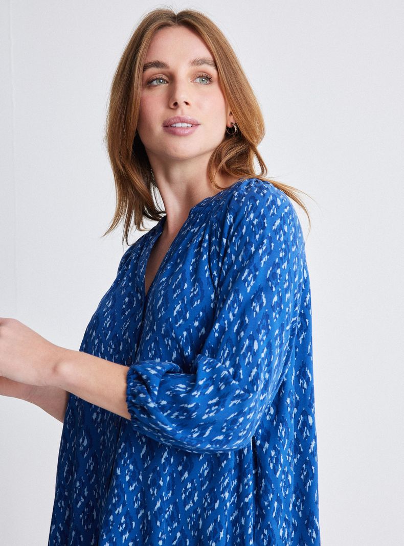 Blusa Estampada Cuello V Manga Tres Cuartos-2