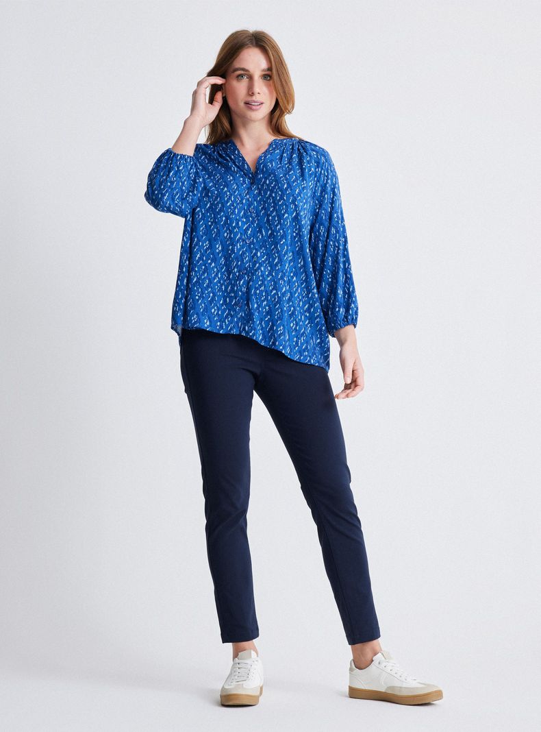 Blusa Estampada Cuello V Manga Tres Cuartos-4