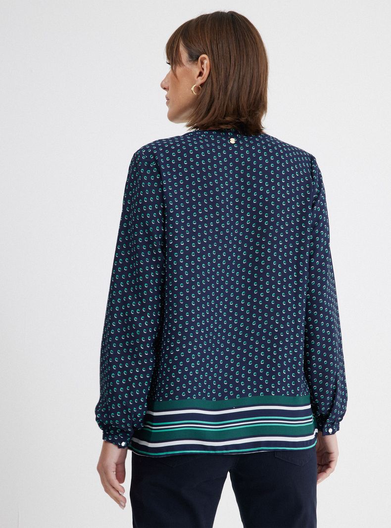 Blusa Estampada Escote V-1