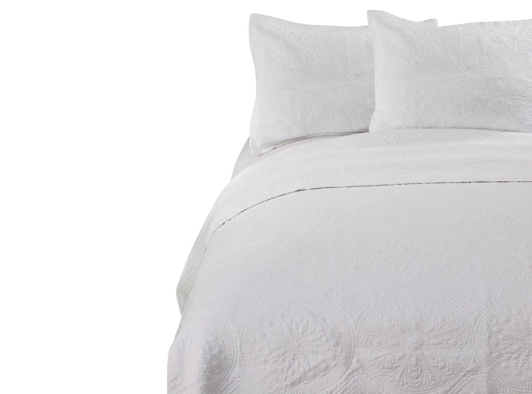 Quilt Súper King Unicolor White-0