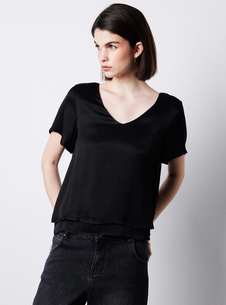 Blusa Manga Ángel Escote V Satín-0