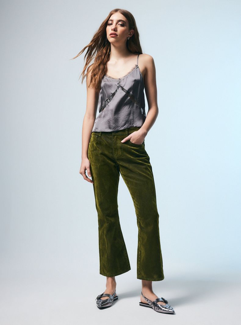 Blusa Lencera Satinada con Encaje-4