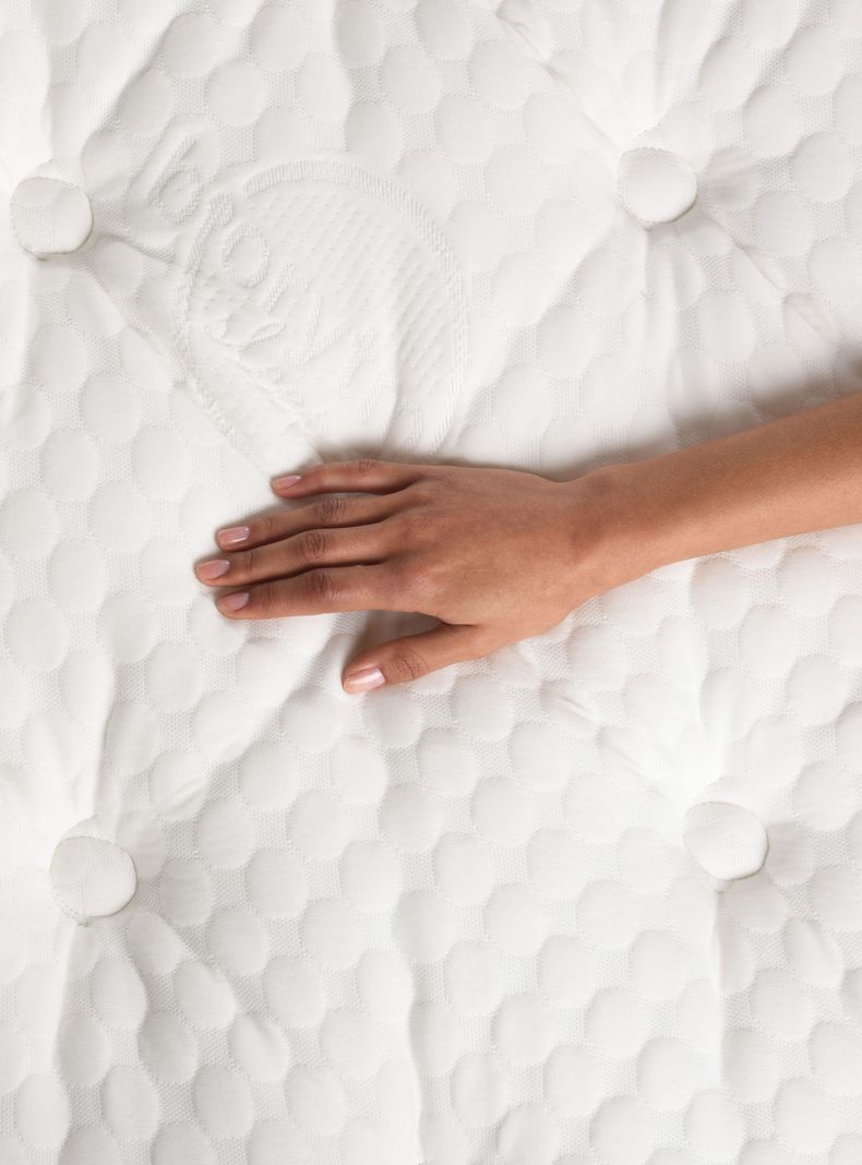 Cama Europea Súper Premium 2 Plazas Base Dividida + Respaldo Villarrica Alpino-4