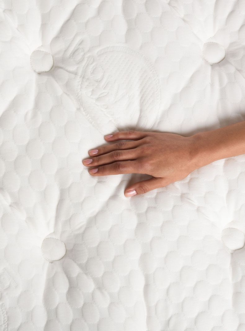 Cama Europea Súper Premium 2 Plazas Base Dividida + Respaldo Gales Mostaza-5