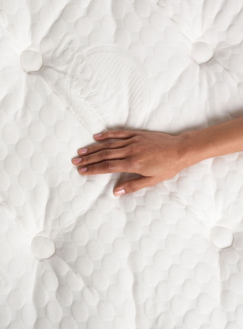 Cama Europea Súper Premium King + Respaldo Dublín Alpino-5