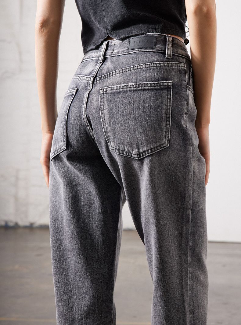 Jeans Mom Tiro Alto Lavado-3