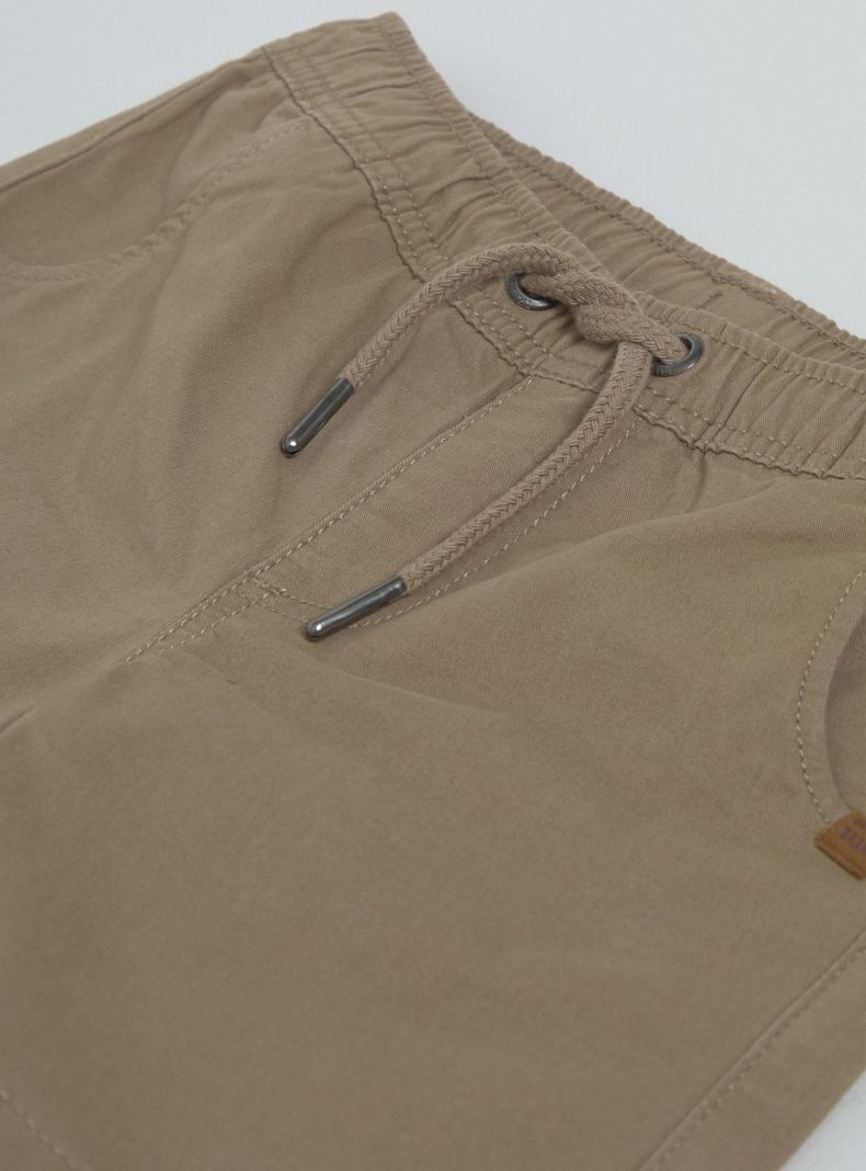 Short Sólido Bolsillo Chino con Cordón-2