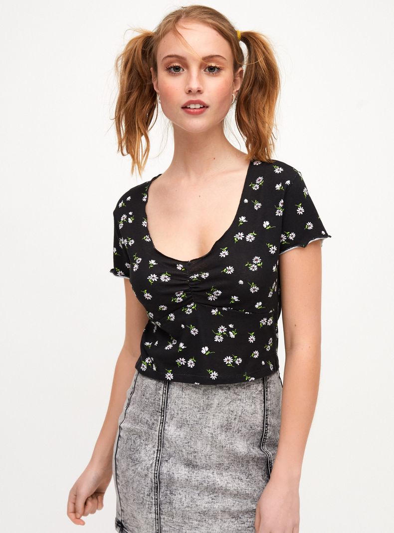 Polera Recogida En Escote