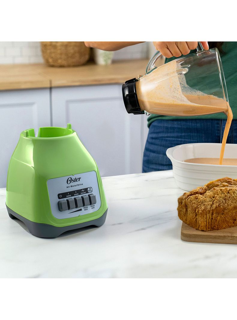 Licuadora 2 Velocidades y Vaso de Vidrio BLSTKAGKPB-4