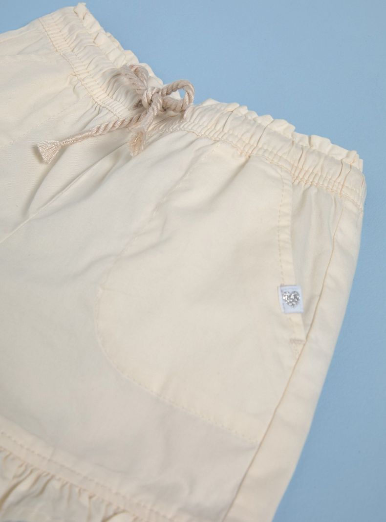 Short con Cintura Ajustable y Vuelos-4