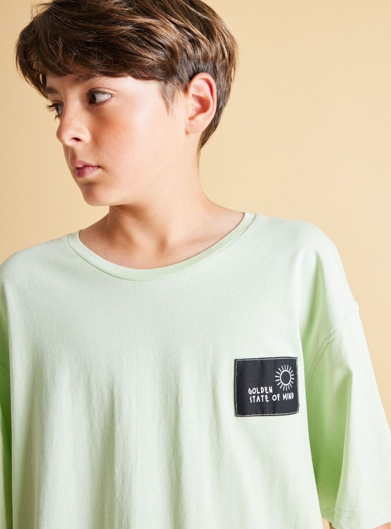 Polera Parche en el Pecho-4