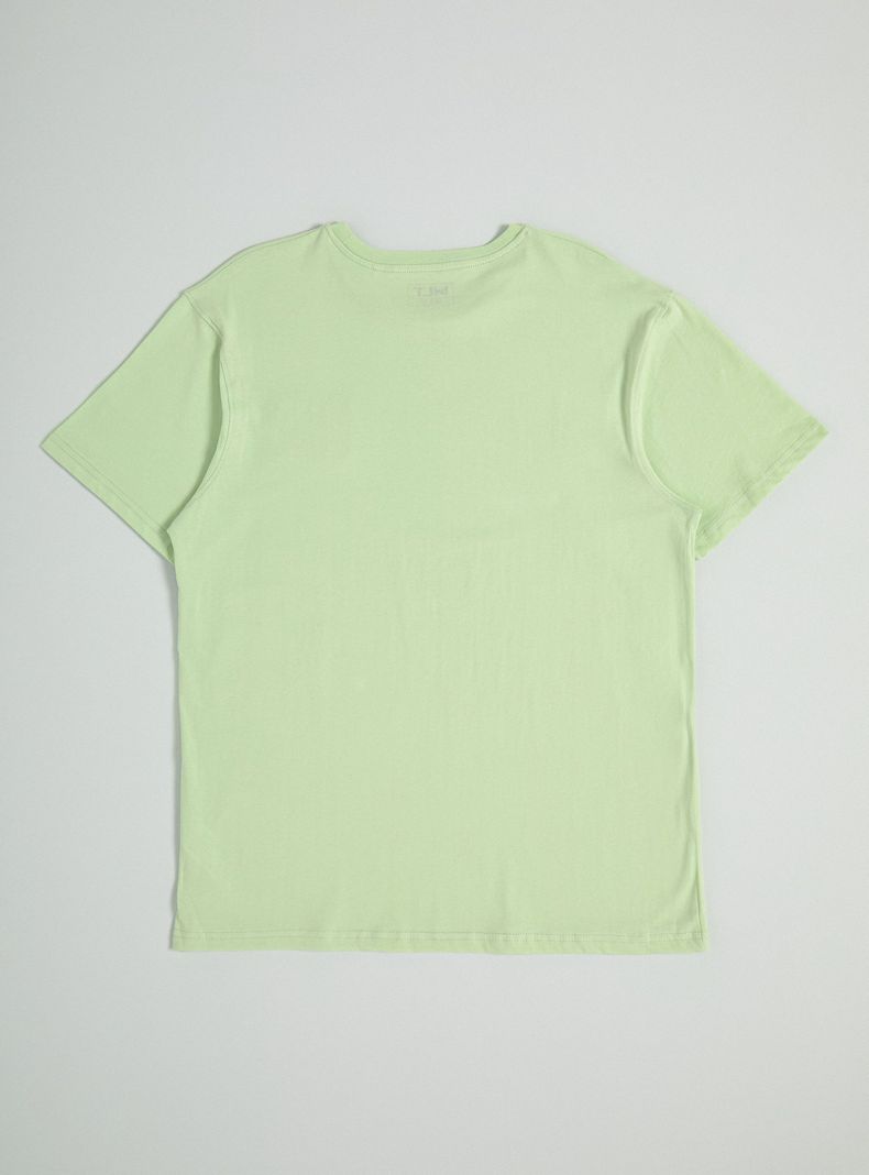 Polera Parche en el Pecho-1