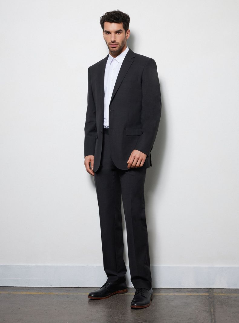 Traje Recto 111
