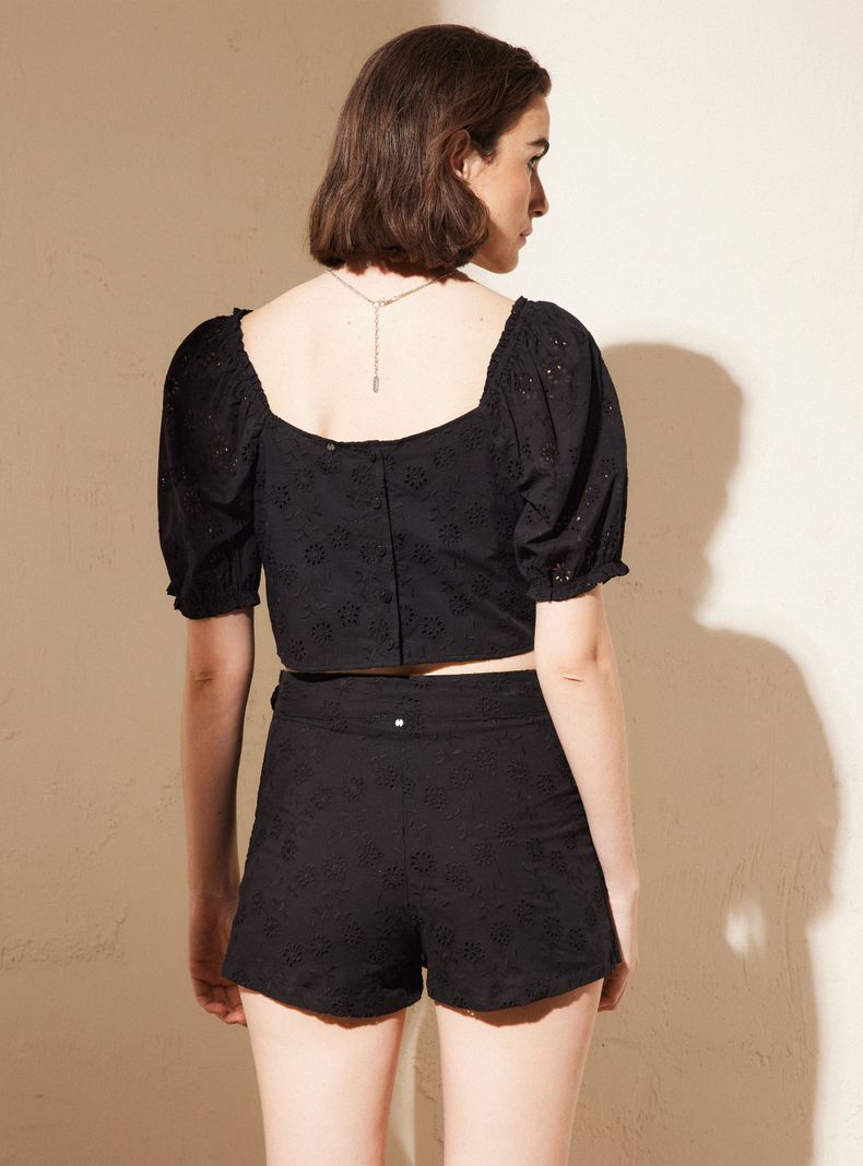 Blusa Crop Broderie Manga Corta-1