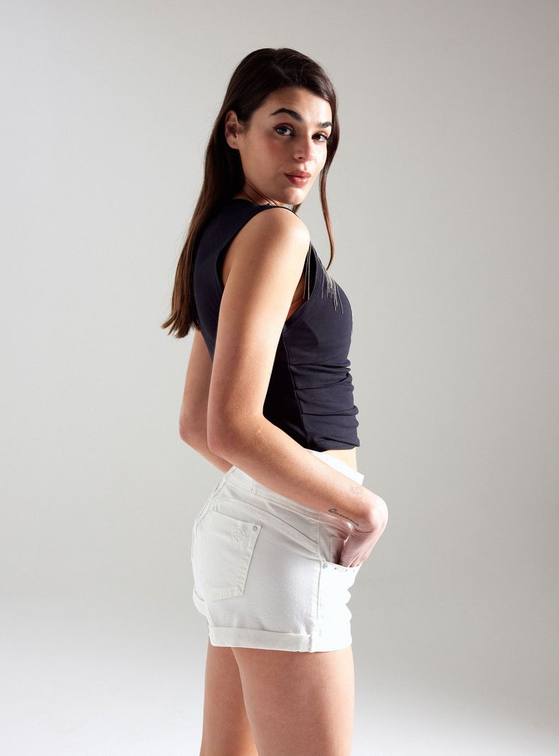 Short Denim Tachitas en Bolsillo Cierre a la Vista-1