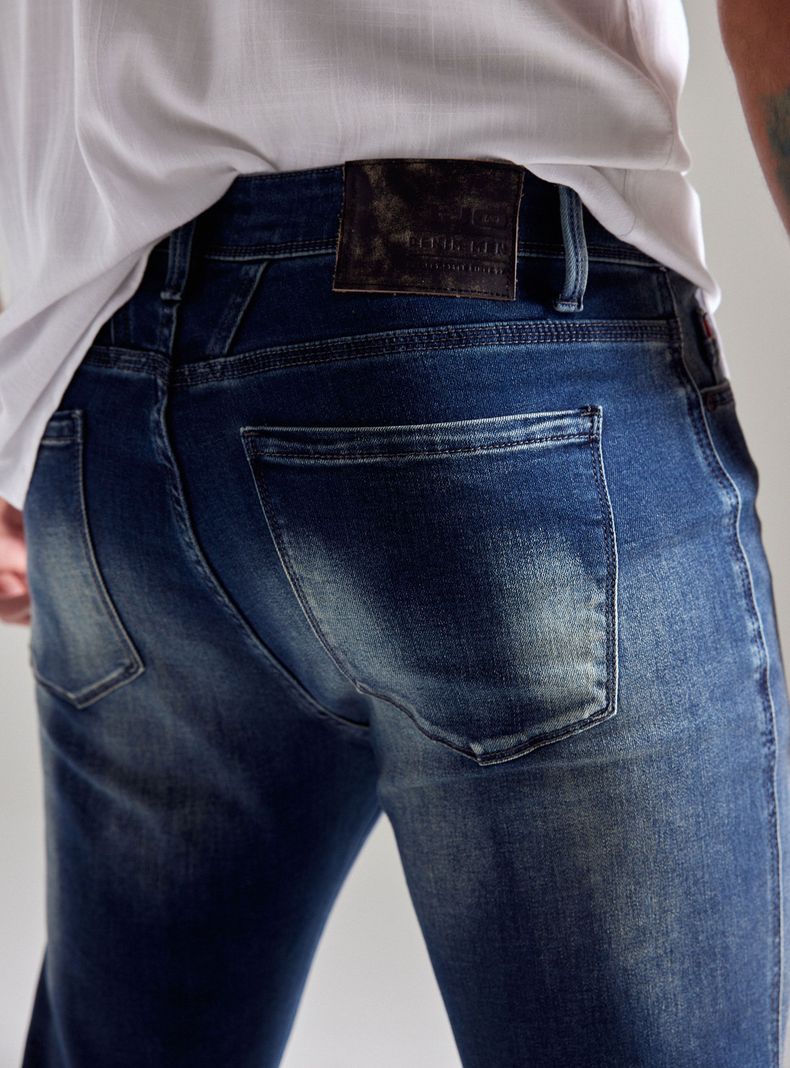 Jeans Sobreteñido Lavado laser-3