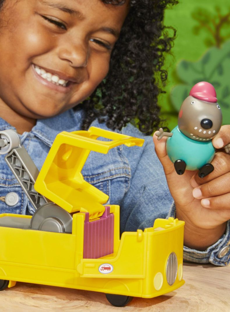 Muñeca Peppa Pig El Gran Remolque del Abuelo Perro-5
