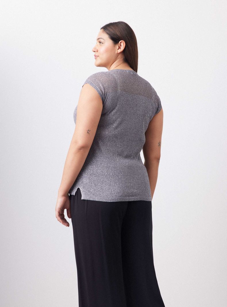 Polera Tejida con Hilo Metalizado y Detalle en Hombros-1