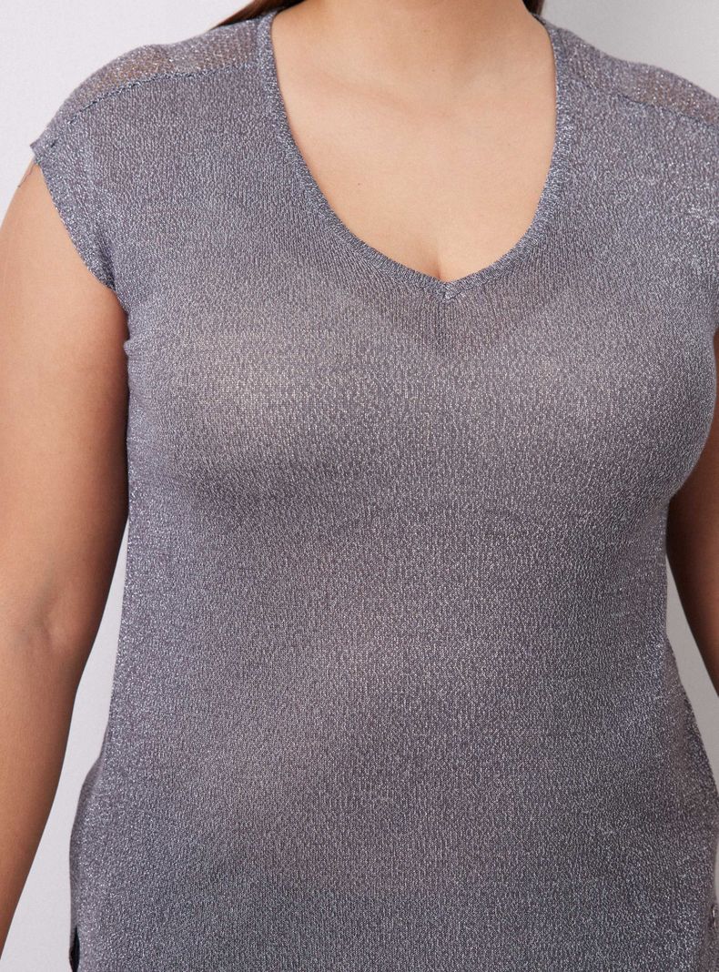 Polera Tejida con Hilo Metalizado y Detalle en Hombros-3