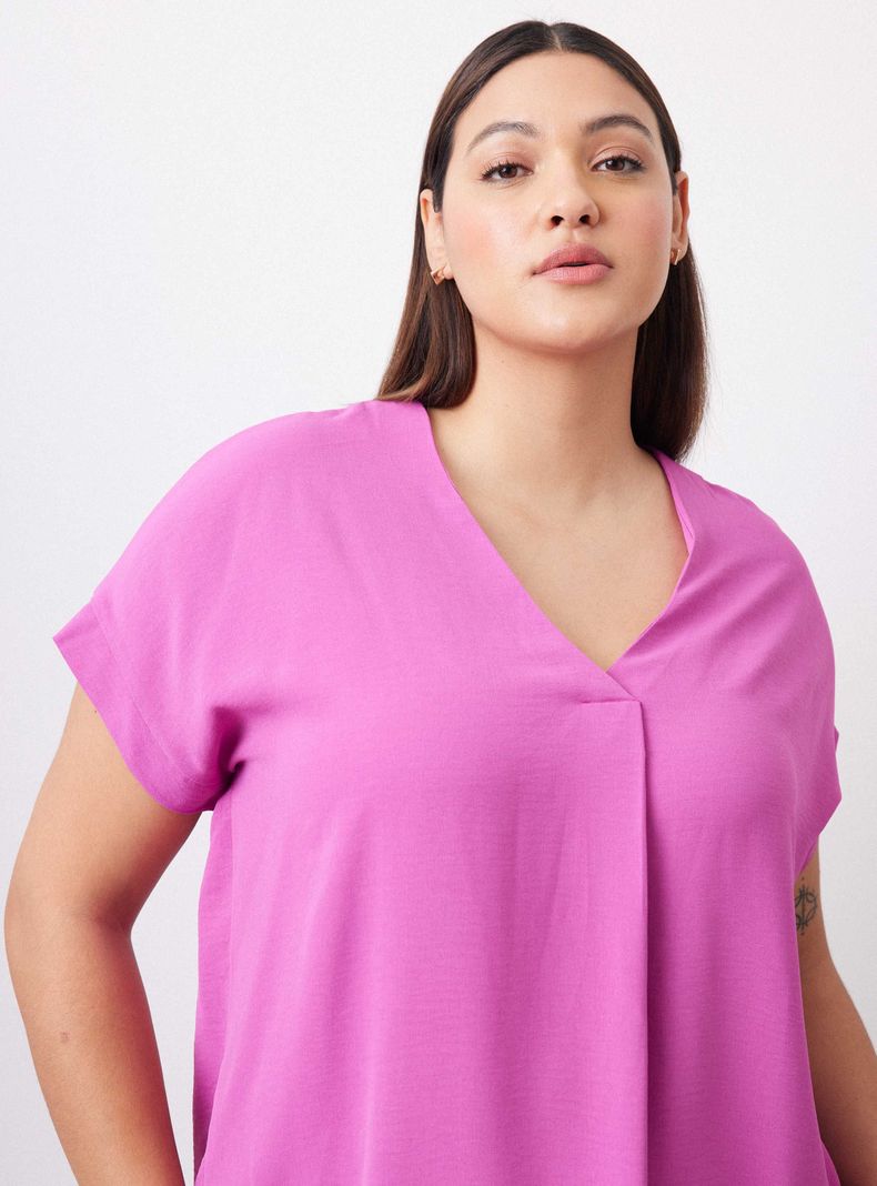 Blusa Cuello V con Pinza en Escote-2