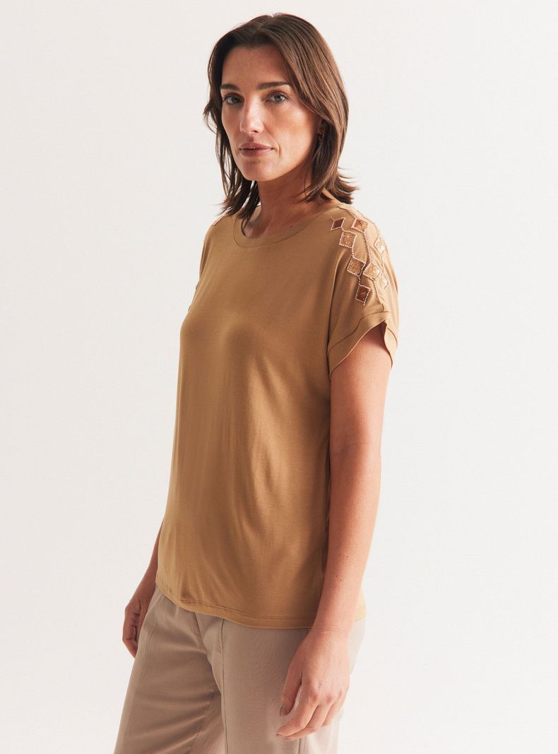 Beige Oscuro