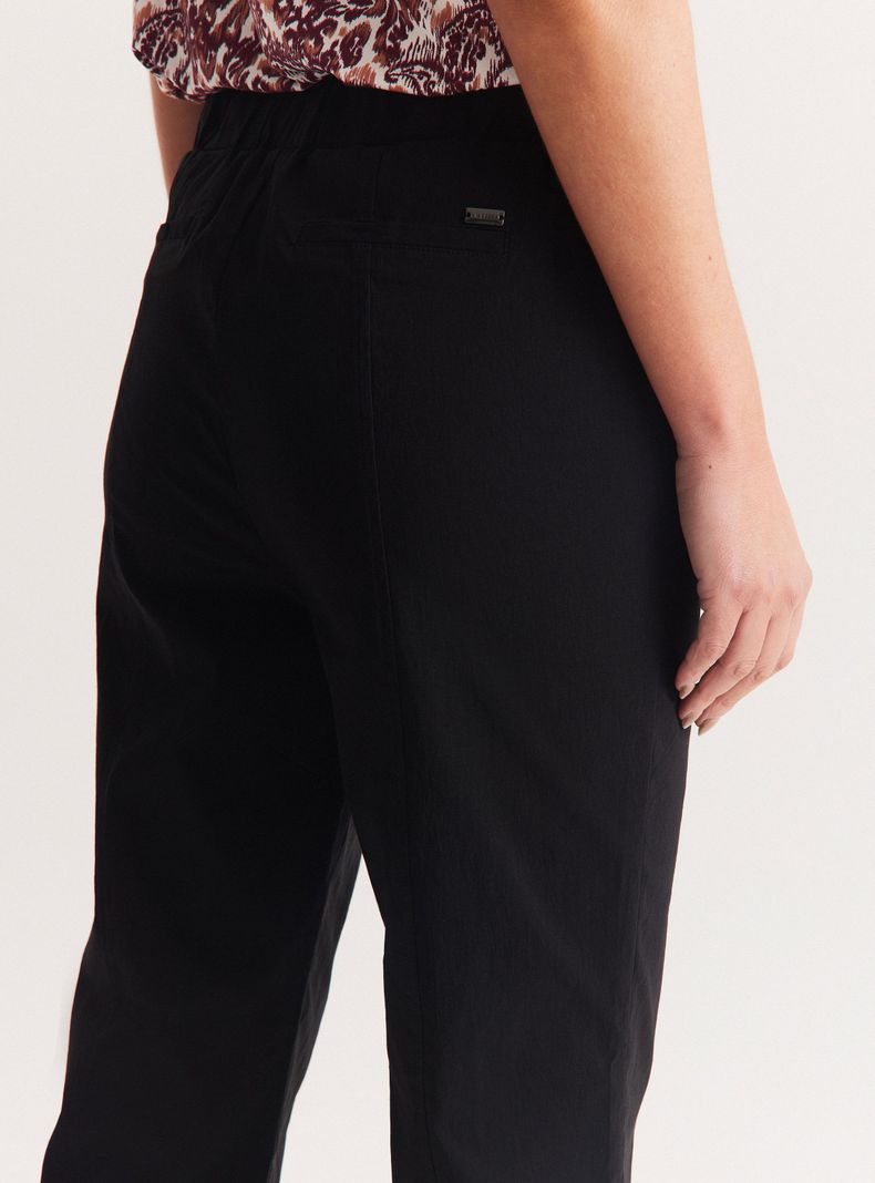 Pantalón Capri Tipo Legging-3