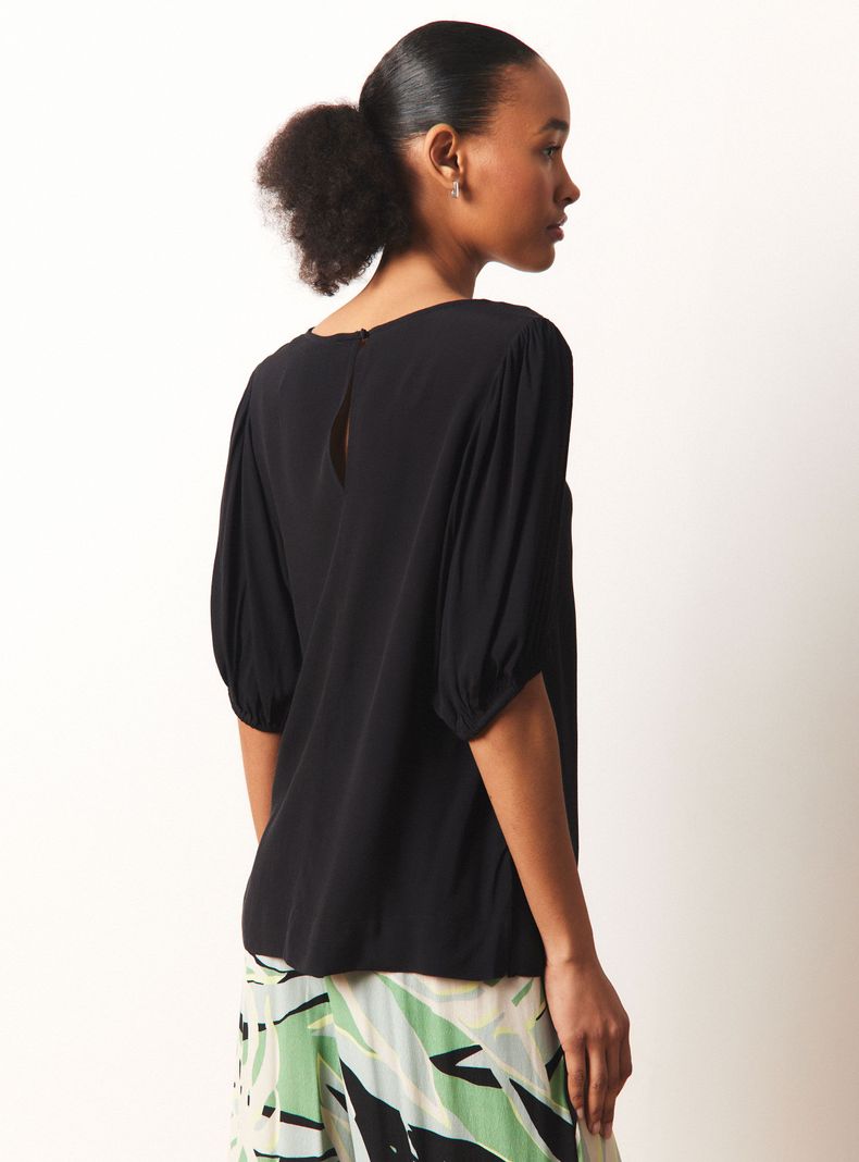 Blusa Básica con Manga Abullonada y Elástico en Puño-1