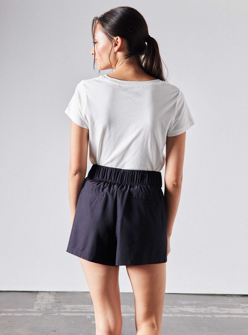 Short Look Casual Tela Liviana Secado Rapido-1
