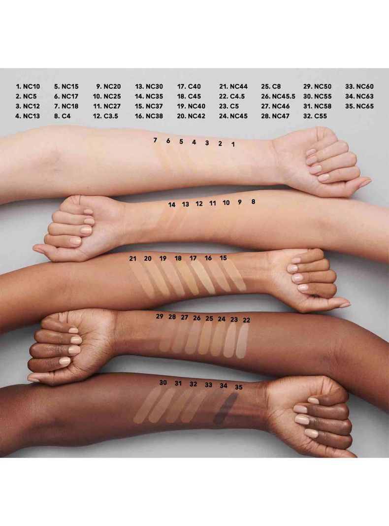 Base de Maquillaje M·A·C Studio Fix Fluid SPF 15 24HR Matte Foundation NC30-4