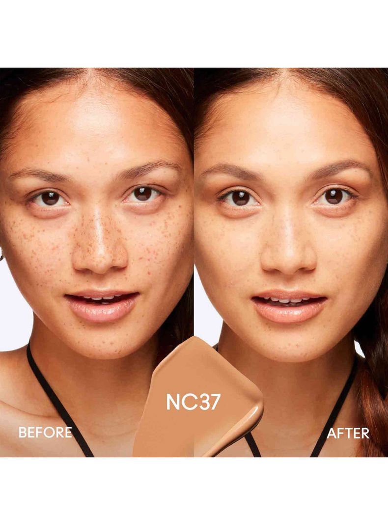 Base de Maquillaje M·A·C Studio Fix Fluid SPF 15 24HR Matte Foundation NC37-3